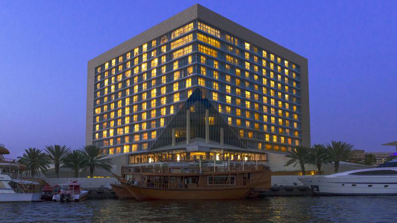 Sheraton Dubai Creek Hotel