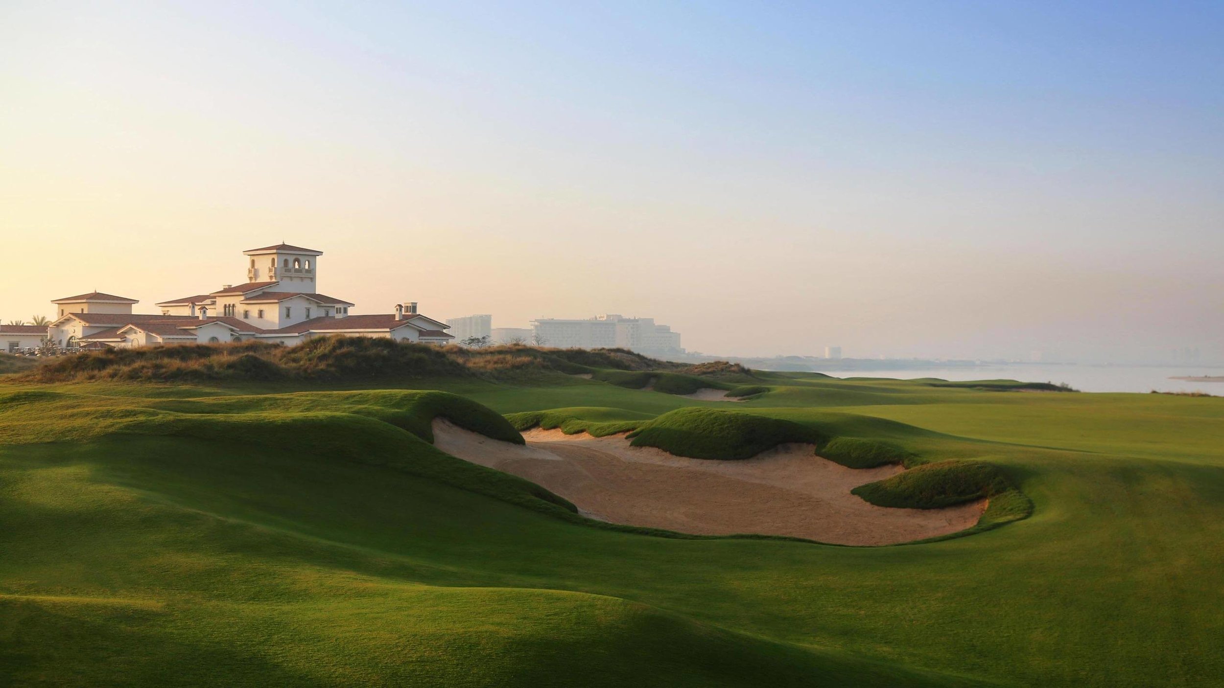 Golf Breaks in Abu Dhabi